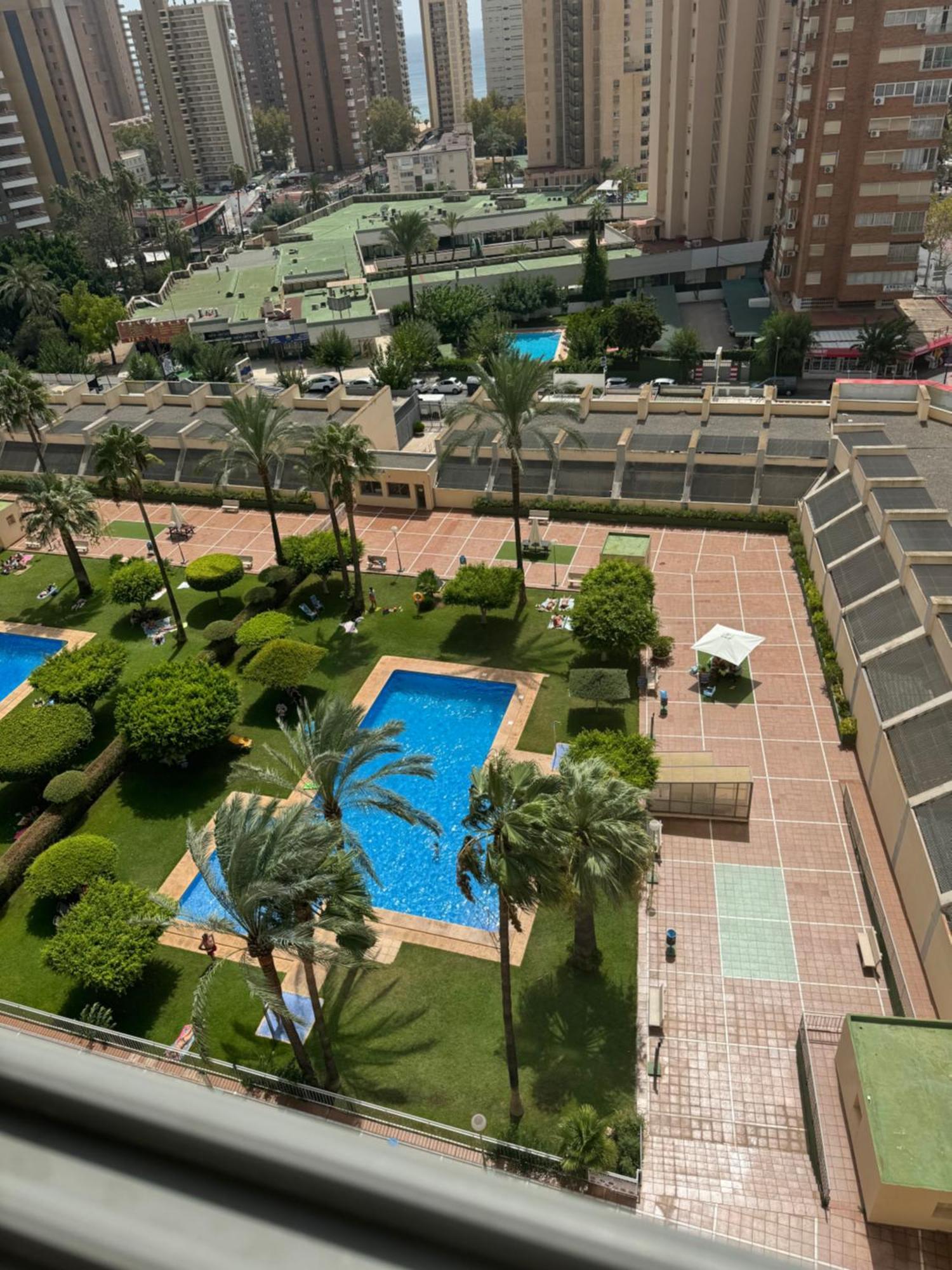 Beautifull Apartment In Бенидорм Экстерьер фото