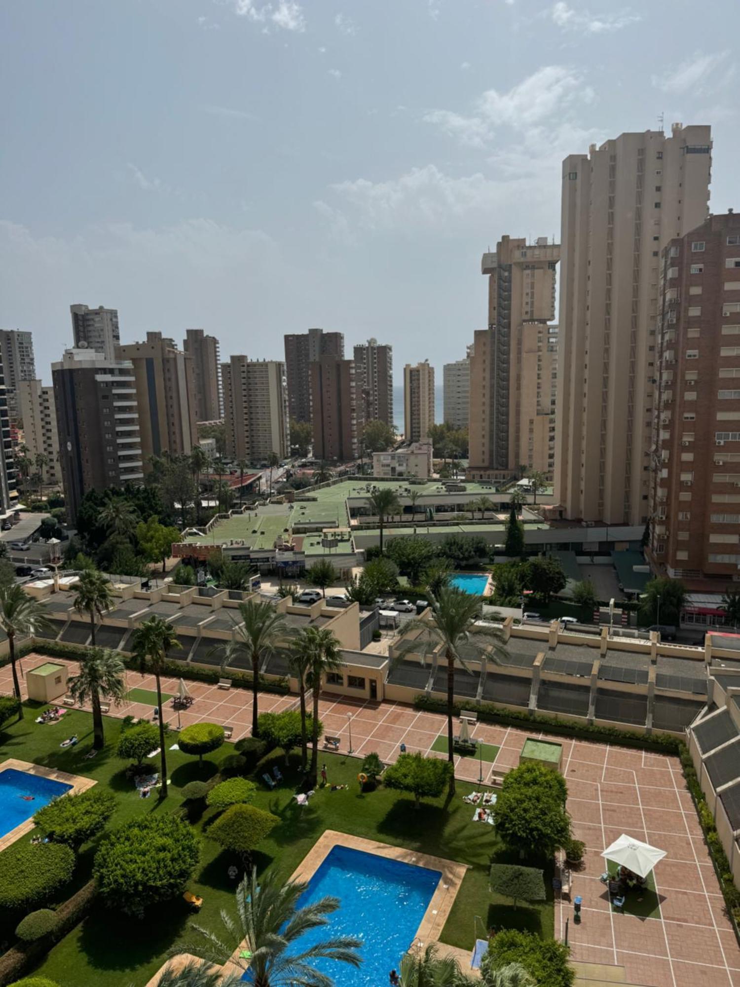 Beautifull Apartment In Бенидорм Экстерьер фото