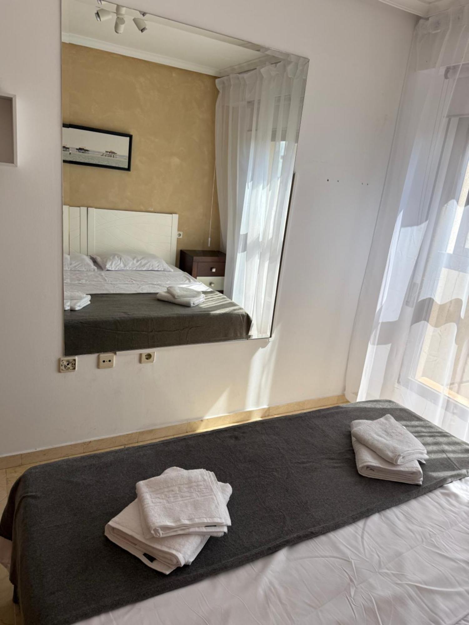 Beautifull Apartment In Бенидорм Экстерьер фото