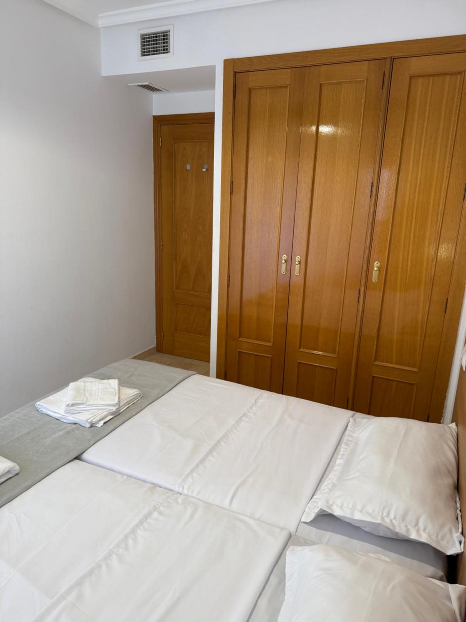 Beautifull Apartment In Бенидорм Экстерьер фото